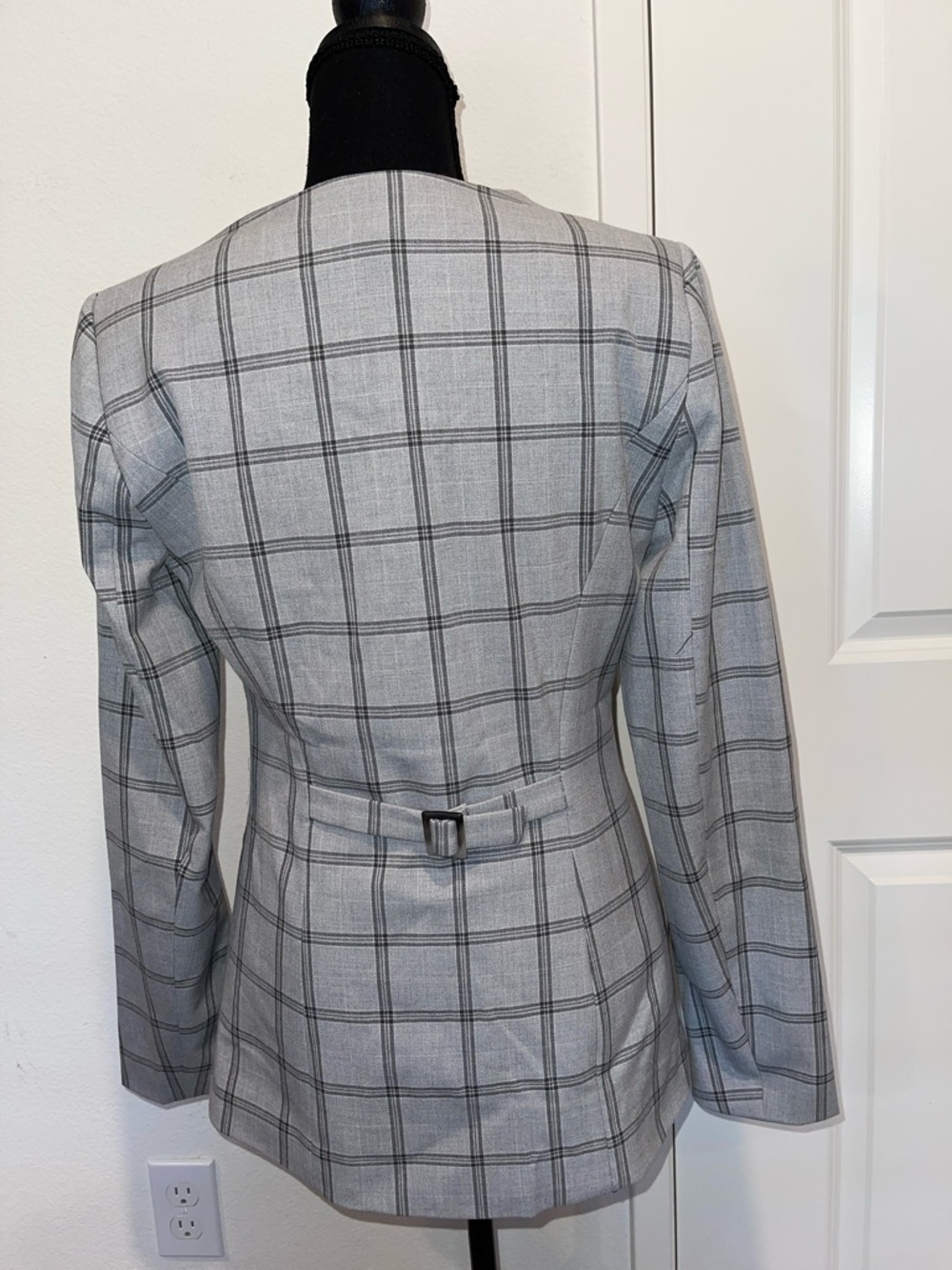 Woman jacket - Picture 5 of 5